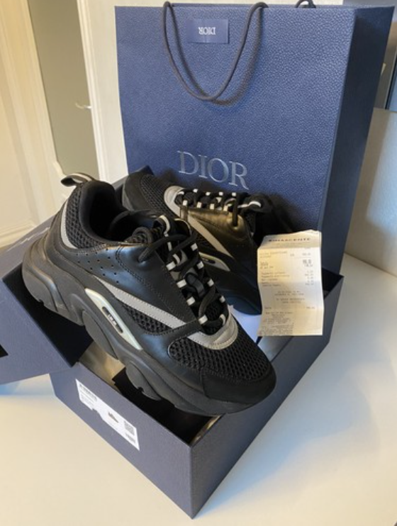 Dior B22 Black