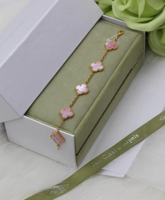Van Cleef and Arpels Pink